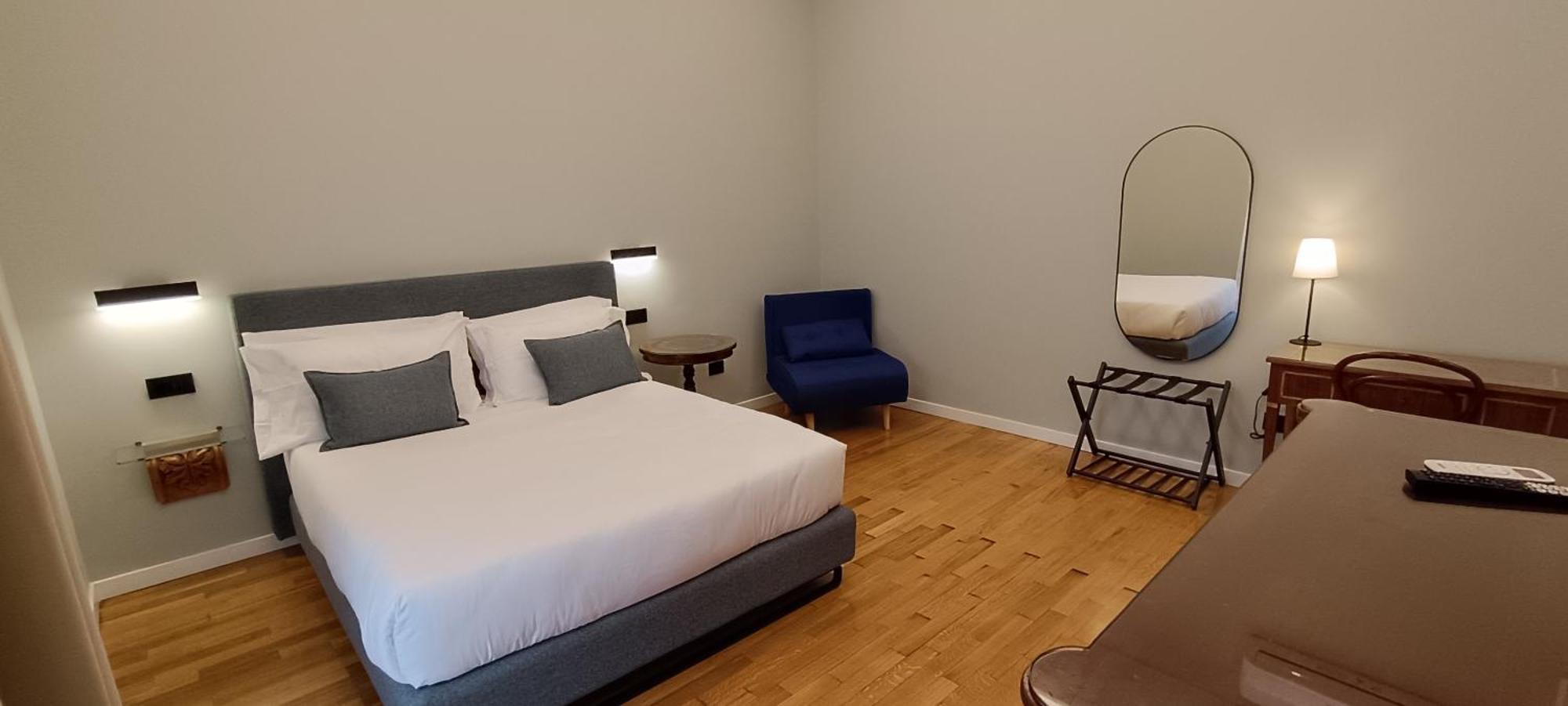 Deluxe Spaccanapoli Ngoại thất bức ảnh